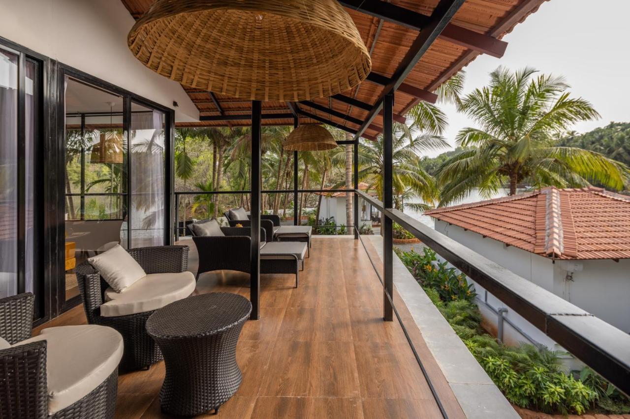 Pont Bleu Suites Riverside & Pool Canacona Ngoại thất bức ảnh