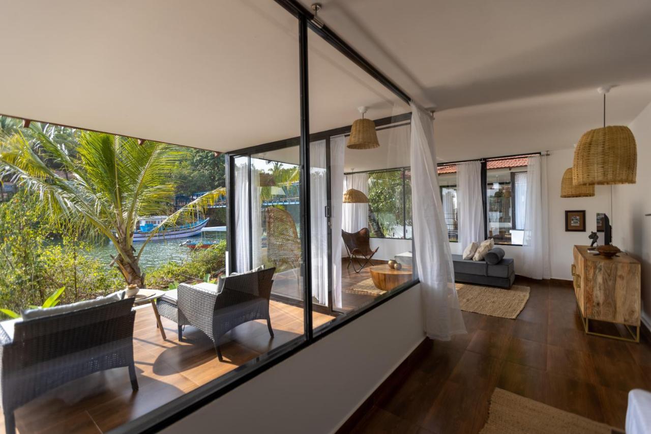 Pont Bleu Suites Riverside & Pool Canacona Ngoại thất bức ảnh