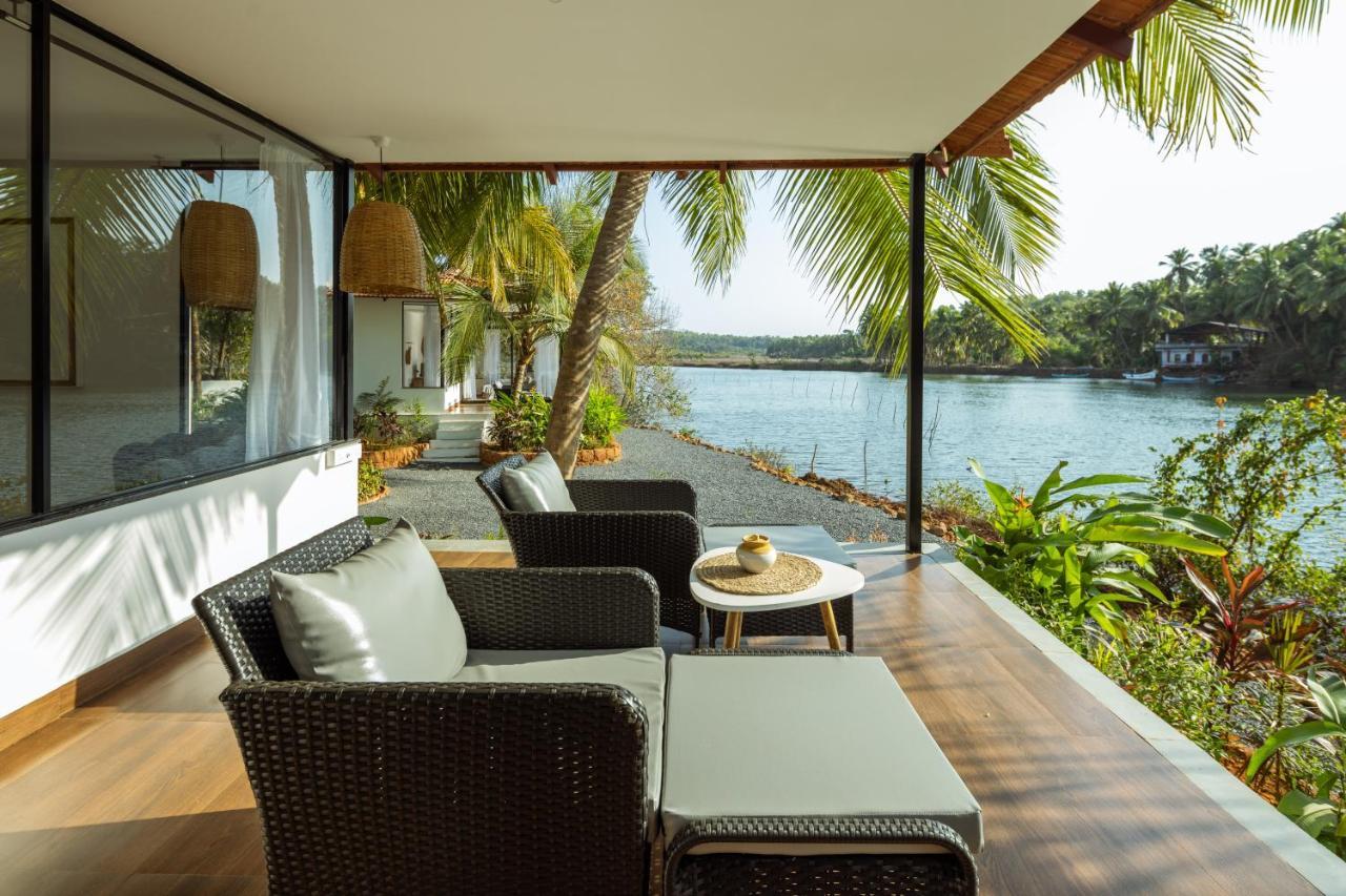 Pont Bleu Suites Riverside & Pool Canacona Ngoại thất bức ảnh